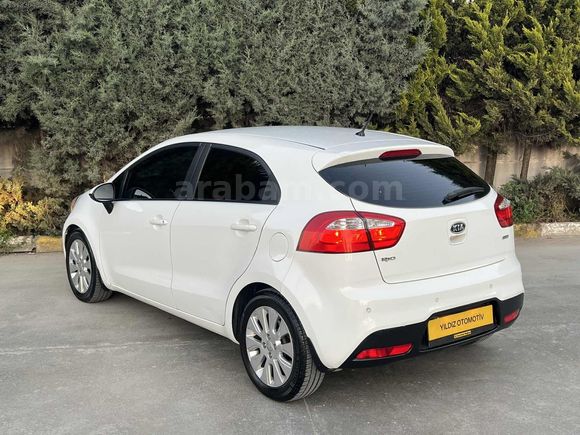 2012 KİA RİO 1.4 CRDİ MASRAFSIZ TERTEMİZ