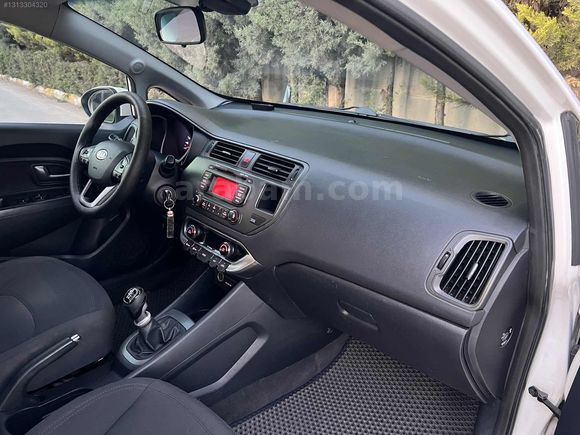 2012 KİA RİO 1.4 CRDİ MASRAFSIZ TERTEMİZ