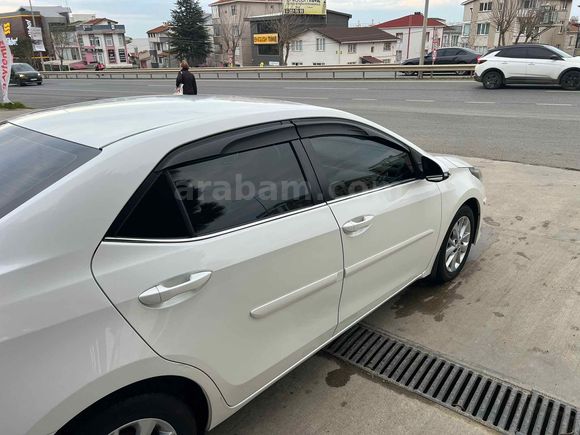 Sahibinden Toyota Corolla 1.4 D-4D Advance 2015 Model 