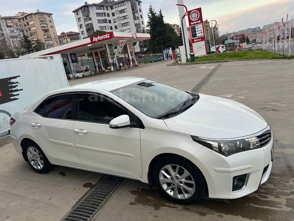 Sahibinden Toyota Corolla 1.4 D-4D Advance 2015 Model 