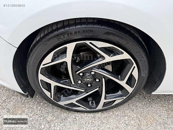 2014 3 PARÇA BOYALI DEĞİŞENSİZ 1.3 CDTI EDİTİON TAKAS OLUR..