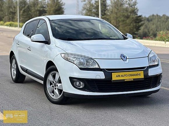 2013 MEGANE 3 1.5 DCİ TOUCH MANUEL 174 KM HATASIZ BEYAZ