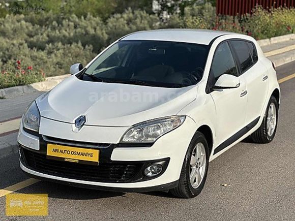 2013 MEGANE 3 1.5 DCİ TOUCH MANUEL 174 KM HATASIZ BEYAZ