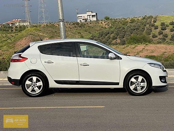 2013 MEGANE 3 1.5 DCİ TOUCH MANUEL 174 KM HATASIZ BEYAZ