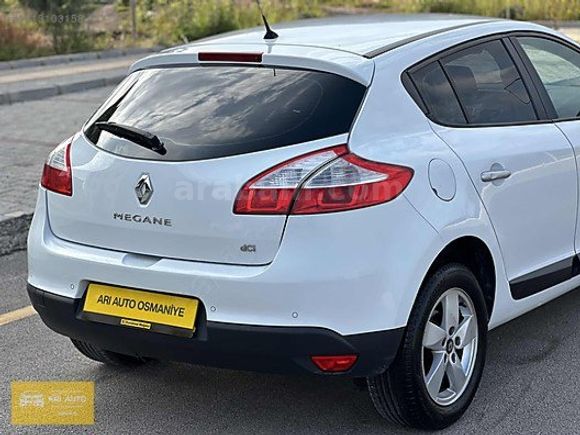2013 MEGANE 3 1.5 DCİ TOUCH MANUEL 174 KM HATASIZ BEYAZ