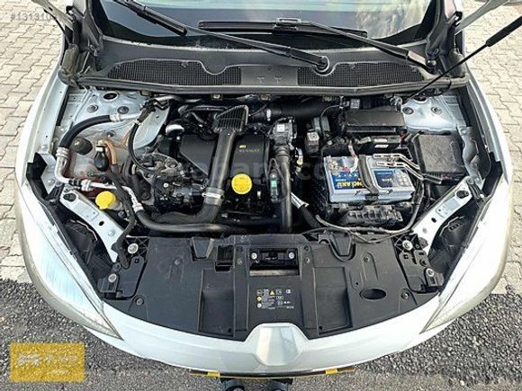 2013 MEGANE 3 1.5 DCİ TOUCH MANUEL 174 KM HATASIZ BEYAZ