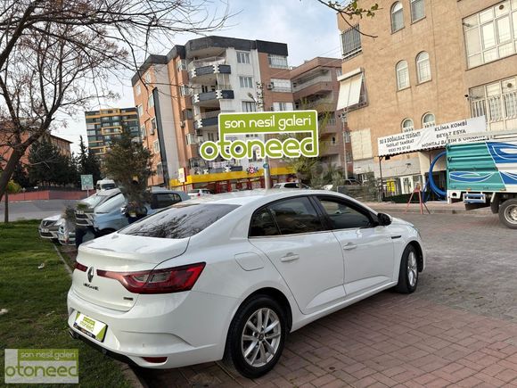 - Renault MEGANE - TOUCH-2017- Km :230000 - Otomatik