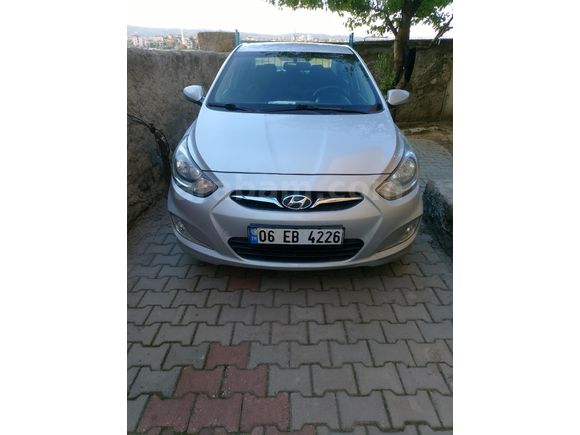 Sahibinden Hyundai Accent Blue 1.6 CRDI Mode Plus 2012 Model