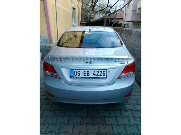 Sahibinden Hyundai Accent Blue 1.6 CRDI Mode Plus 2012 Model