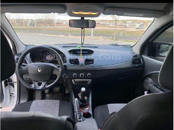 Sahibinden Renault Fluence 1.5 dCi Touch 2015 Model