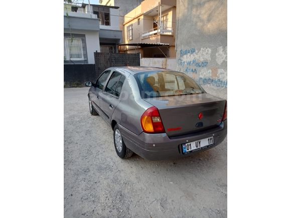 Sahibinden Renault Clio 1.4 RNA 2000 Model