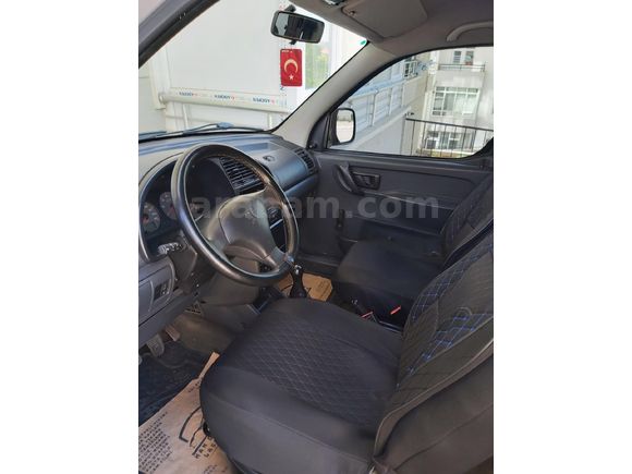 Peugeot Partner 1.9 D düşük km li 2001 Model