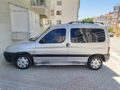 Peugeot Partner 1.9 D düşük km li 2001 Model
