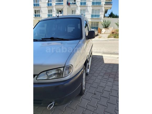 Peugeot Partner 1.9 D düşük km li 2001 Model