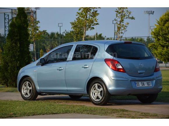 Sahibinden Opel Corsa 1.2 Twinport Essentia 2009 Model  138.000 km Mavi