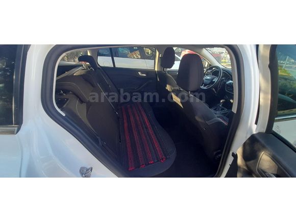 Sahibinden Ford Focus 1.5 TDCi Titanium 2020 Model