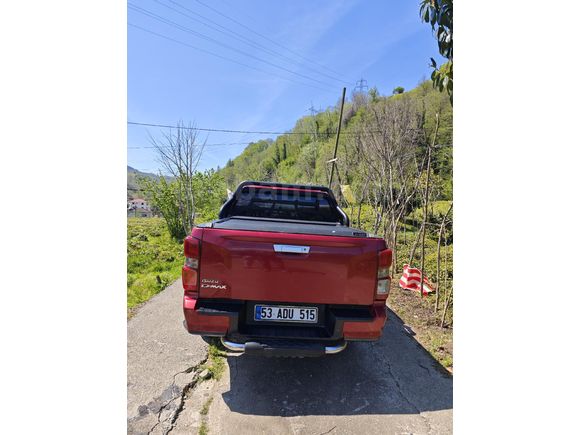 Sahibinden Isuzu D-Max 1.9 D 4x2 V-Life 2022 Model