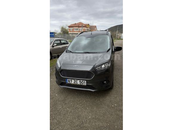 Sahibinden Ford Tourneo Courier 1.5 TDCi Titanium Plus 2022 Model 