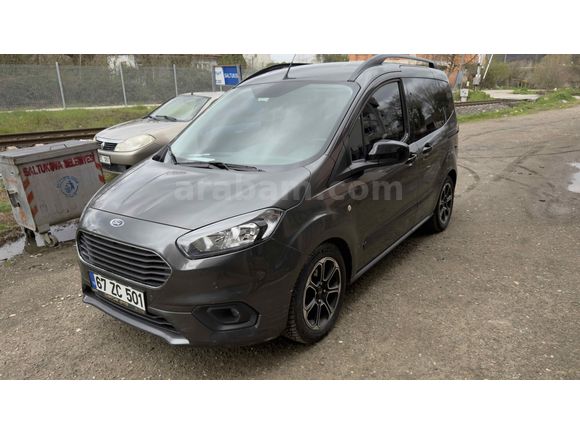 Sahibinden Ford Tourneo Courier 1.5 TDCi Titanium Plus 2022 Model 