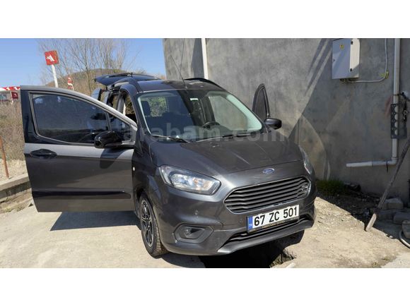Sahibinden Ford Tourneo Courier 1.5 TDCi Titanium Plus 2022 Model 