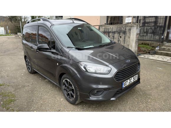 Sahibinden Ford Tourneo Courier 1.5 TDCi Titanium Plus 2022 Model 