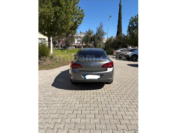 Memurdan temiz Opel Astra