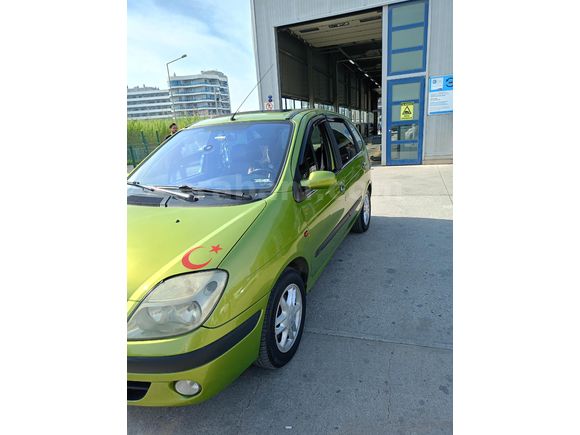 Sahibinden Renault Scenic 2.0 RXi 2000 Model