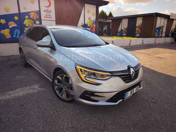 Sahibinden Renault Megane 1.3 TCe Icon 2023 Model