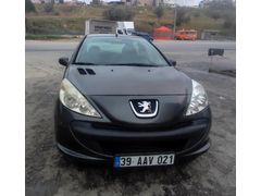 Sahibinden Peugeot 206+ 1.4 Comfort 2011 Model  195.000 km Füme