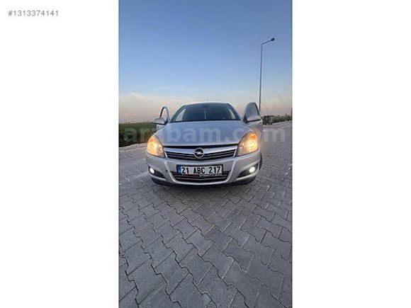 2011 ASTRA 1.3 ENJOY PLUS 111.YIL ÖZEL SERİ EMSALSİZ DİRİLİKTE