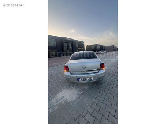 2011 ASTRA 1.3 ENJOY PLUS 111.YIL ÖZEL SERİ EMSALSİZ DİRİLİKTE