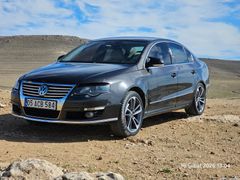 Passat 1.6 FSi Comfortline (Açıklama oku)