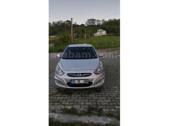 Sahibinden Hyundai Accent Blue 1.6 CRDI Prime 2011 Model  211.500 km Gri (metalik)