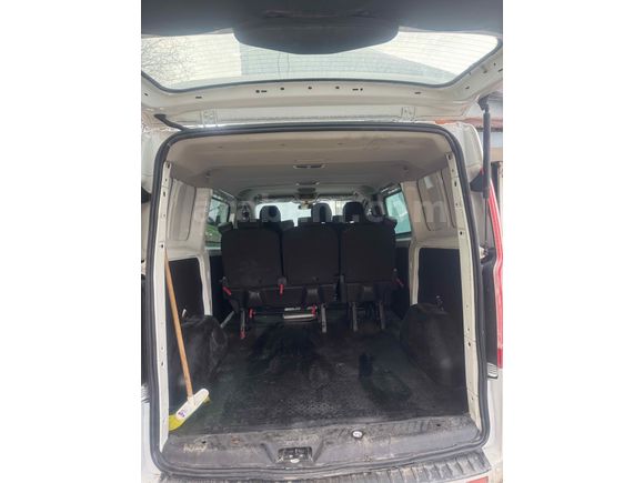 Sahibinden Ford Transit Custom 310 S Trend 2012 Model  198.000 km Beyaz cüzi pazarlık payı vardır