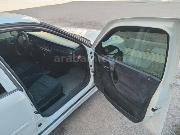 Sahibinden Opel Vectra 1.6 GL 2000 Model