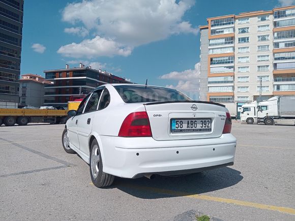 Sahibinden Opel Vectra 1.6 GL 2000 Model