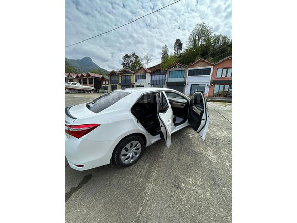2015 HATASIZ BOYASIZ TEMİZ KULLANILMIŞ COROLLA 1.33 LİFE