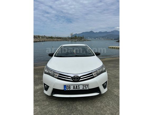 2015 HATASIZ BOYASIZ TEMİZ KULLANILMIŞ COROLLA 1.33 LİFE