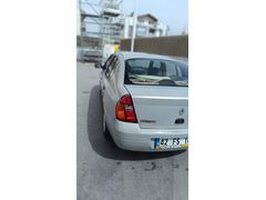 Sahibinden Renault Clio 1.4 RNA 2001 Model  213.000 km Gri (Gümüş)