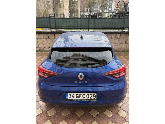 Sahibinden Renault Clio 1.0 TCe Touch 2022 Model 