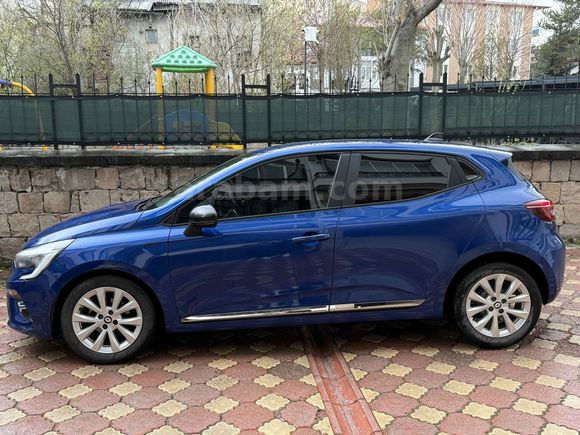 Sahibinden Renault Clio 1.0 TCe Touch 2022 Model 
