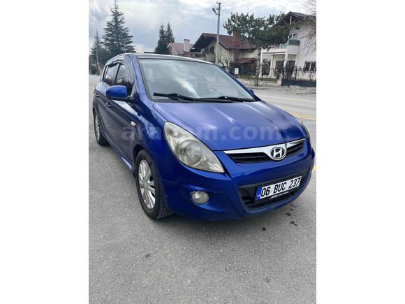 Sahibinden Hyundai i20 1.4 CVVT Style 2010 Model 