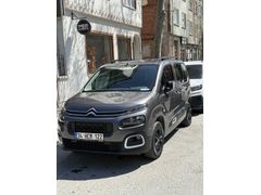 Sahibinden Citroen Berlingo 1.5 BlueHDI Feel Bold 2023 Model İstanbul 30.000 km Gri (titanyum)