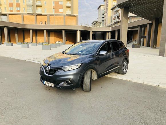 Sahibinden Renault Kadjar 1.5 dCi Icon 2015 Model  155.000 km Gri (titanyum)
