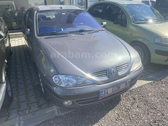Galeriden Renault Megane 1.6 RTE 2002 Model Sakarya