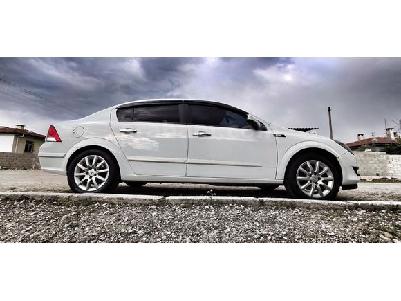 2008 Opel Astra 1.3 CDTI Essentia  manuel