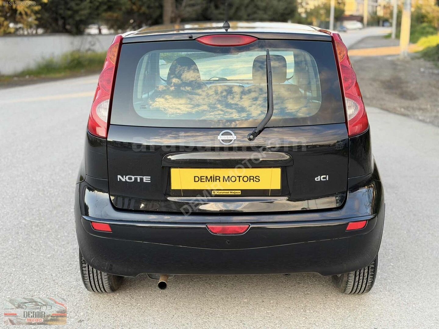 Galeriden Nissan Note 1.5 dCi Tekna 2008 Model Düzce 254.000 km Siyah 4