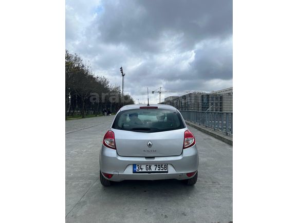 Sahibinden Renault Clio 1.5 dCi Authentique 2010 Model  213.000 km Gri