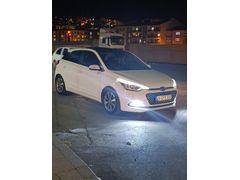 Sahibinden Hyundai i20 1.2 MPI Style 2015 Model
