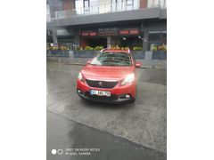 Sahibinden Peugeot 2008 1.6 BlueHDI Active 2018 Model  21.000 km Kırmızı
